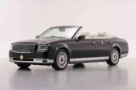 Meet the new Emperor's drop-top Toyota Century image