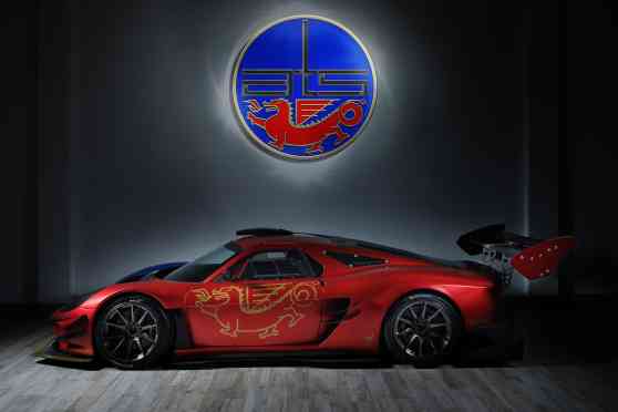 VTEC will kick in on this Italian 'supercar' image