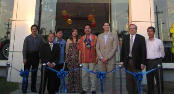 Ford Opens Doors to Customers at the Subic Freeport image