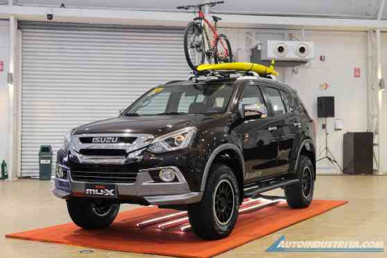 Tackle (light) trails with Isuzu mu-X Boondock, starts at Php 1.845M image