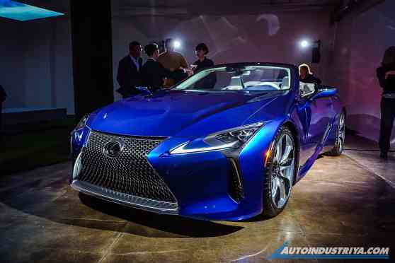 Lexus wants you to go topless with 2020 LC500 Convertible image