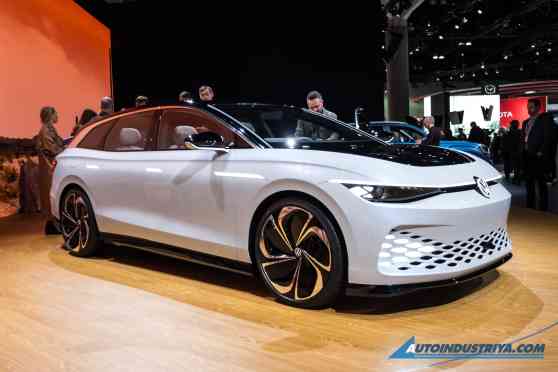 VW ID. Space Vizzion EV is a lifestyle wagon concept image