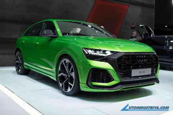 This 2020 Audi RS Q8 SUV is basically a Lamborghini Urus image