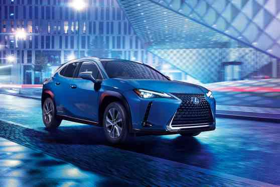 Lexus' first-ever electric vehicle is the UX300e image