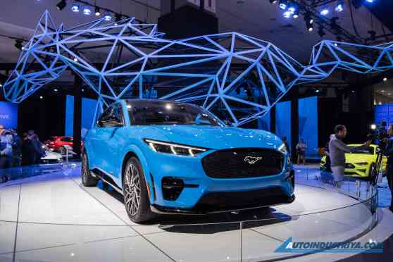 2019 Los Angeles Auto Show image
