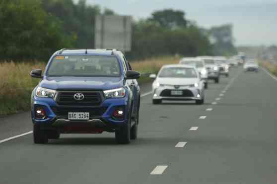 Toyota drives around Philippines to build better cars image