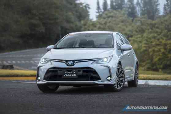 2020 Toyota Corolla 1.8V Hybrid CVT image