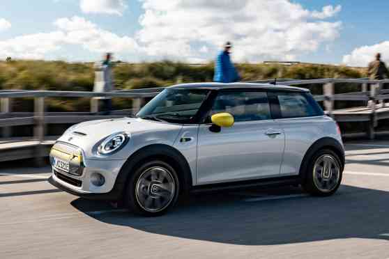 Mini will build EVs in China with Great Wall Motors image