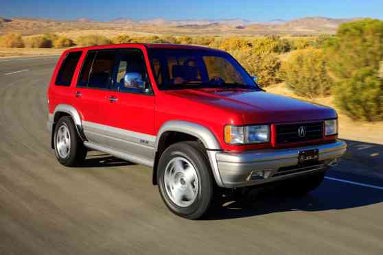 This "Isuzu Trooper" gets VTEC Turbo and SH-AWD image