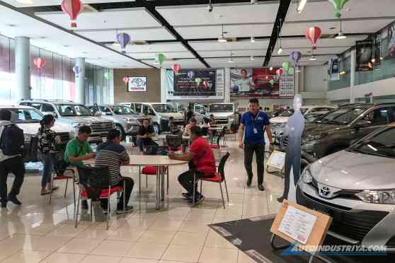 Toyota PH to reorganize business model, focus more on leasing image