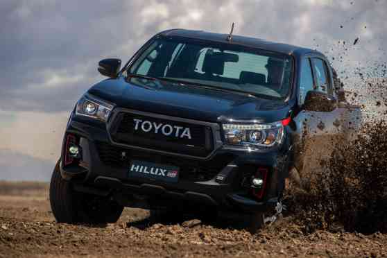 2020 Toyota Hilux GR Sport swaps diesel for gasoline V6 image