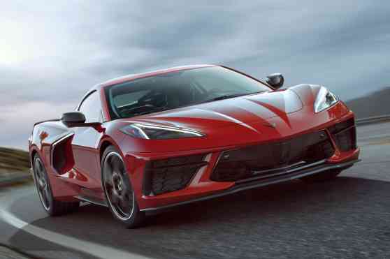 Two GM engineers arrested for street racing Chevy C8 Corvettes image