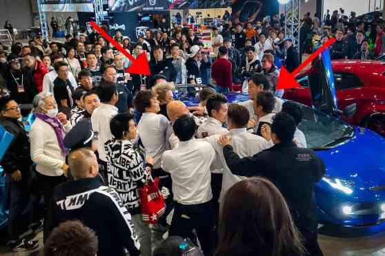 LED Lambo crew, Liberty Walk get into scuffle at Tokyo Auto Salon 2020 image