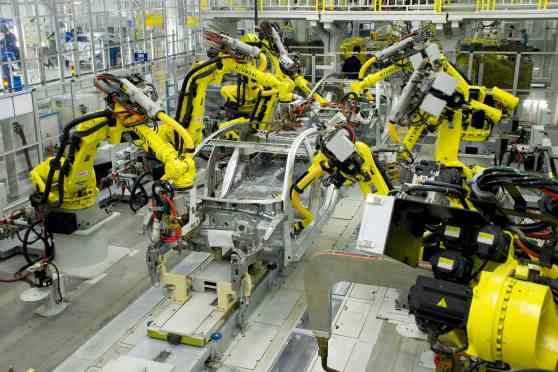 Virus outbreak forces Hyundai to stop production in Korea image