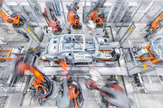 Audi now lets you take a livestream virtual tour of their factory image