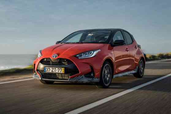 2020 Toyota Yaris Hybrid can do 36 km/l image