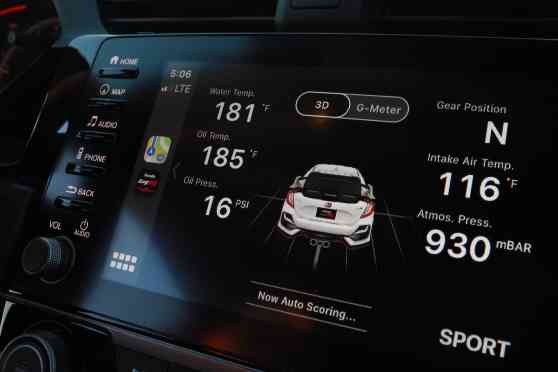 Honda adds datalogger to 2020 Civic Type R image