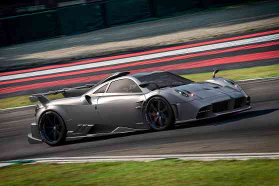 Pagani names new limited edition Huayra after Imola image