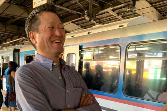 Toyota Motor PH's new president experiences commuting in Manila image