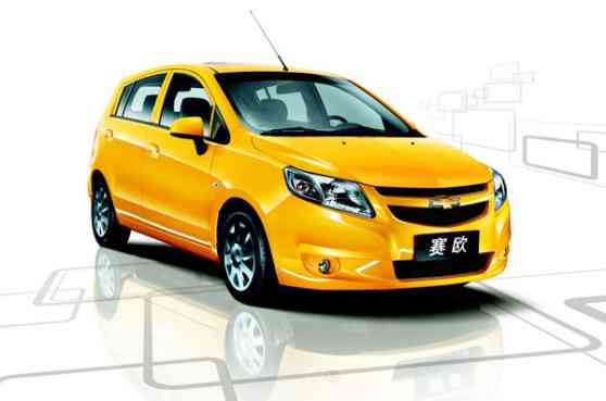 GM First Global Automaker to Sell 2 Million Vehicles in China image