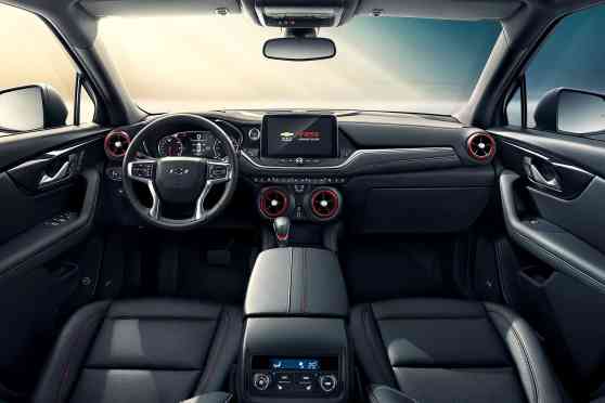 This is what the 7-seater Chevrolet Blazer looks like from the inside image