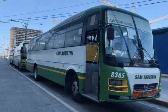 Gov&rsquo;t providing shuttles for health workers, front liners during quarantine image