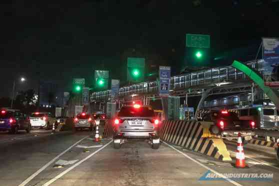 No the NLEX, SLEX, STAR aren't shutting down image