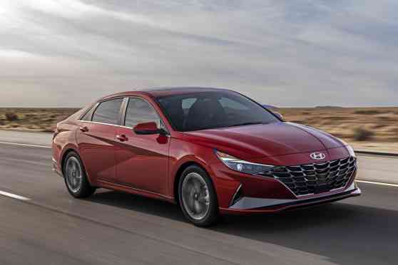 This is the 2021 Hyundai Elantra image