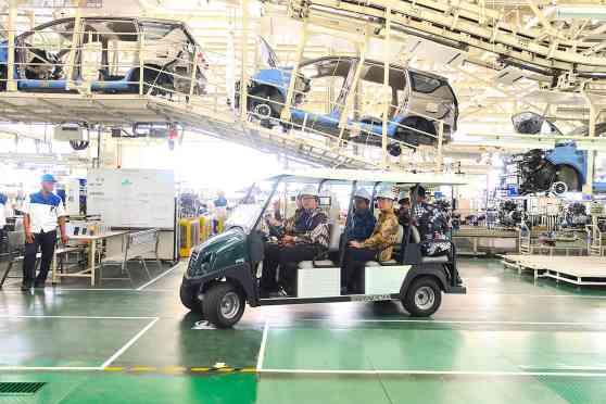 Suzuki will build another car factory in South East Asia image