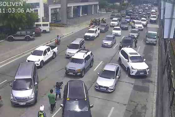 PNP-HPG will confiscate licenses of quarantine violators image