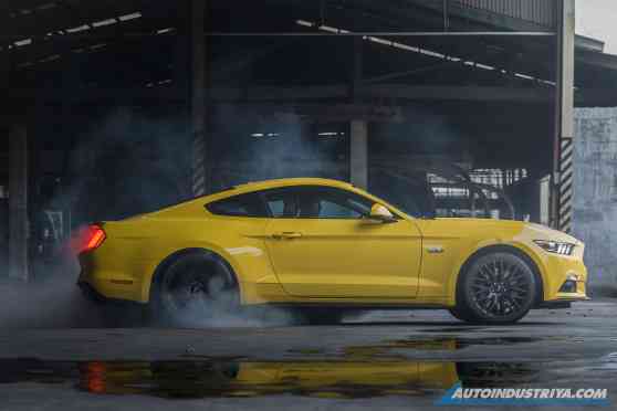 Ford Mustang is world's best-selling sports car for 2019 image