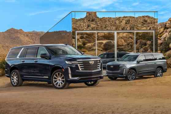 Supersized bling: Cadillac unveils 2021 Escalade ESV image