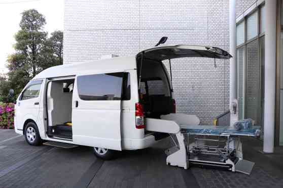 Toyota builds special Hiace to transport severe COVID-19 cases image