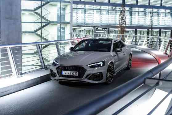 Audi sales drop 21% following global pandemic image