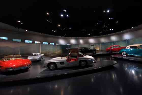 Mercedes-Benz just flew a high-speed drone inside their own museum image
