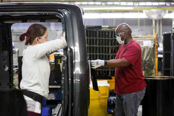 Ford condemns systemic racism, oppression in letter to employees image