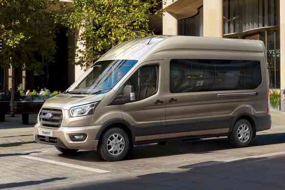 Ford upgrades Transit van with new 10-speed automatic image