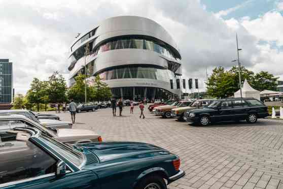 Mercedes-Benz Museum hosting Cars & Coffee with social distancing image