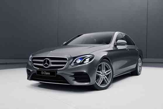 Mercedes-Benz PH offering selected models at zero interest image