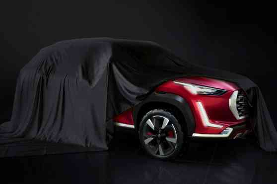 Nissan gives us a peek at new crossover below Juke, Kicks image