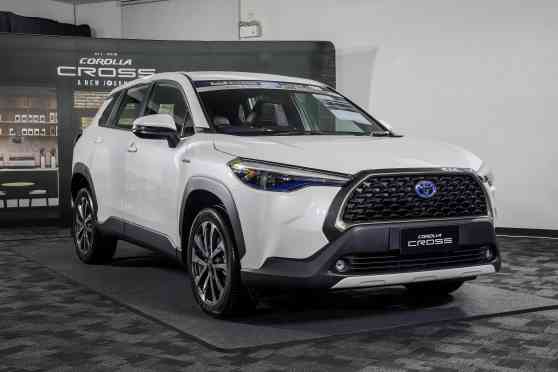 PH variants, specs, features of 2021 Toyota Corolla Cross... plus hybrid image