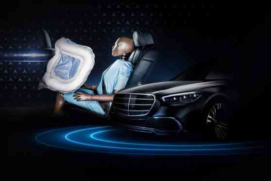 2021 Mercedes-Benz S-Class will have rear airbags for true VIPs image