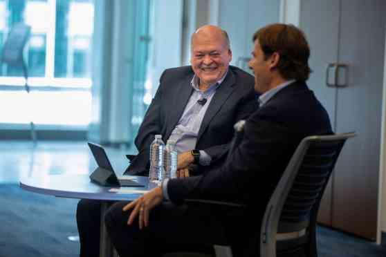 Ford changes Jims: CEO Hackett to retire, Farley to take over image