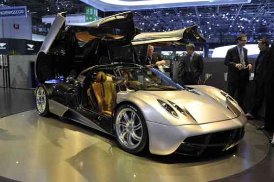 Geneva 2011: Pagani Huayra image