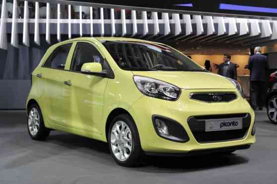 Geneva 2011: Kia Rio and Kia Picanto Geneva 2011: Kia Rio and Kia Picanto image