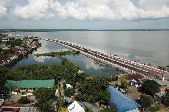 Sorsogon City Coastal Road looks beautiful, day or night image
