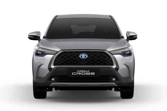 RAV4 and Corolla Cross can co-exist, says Toyota PH boss image