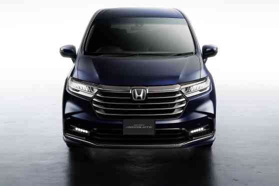 Can't touch this: 2021 Honda Odyssey JDM has contactless entry image