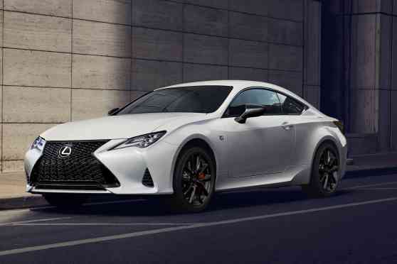 2021 Lexus RC gets de-chromed for Black Line Special Edition image