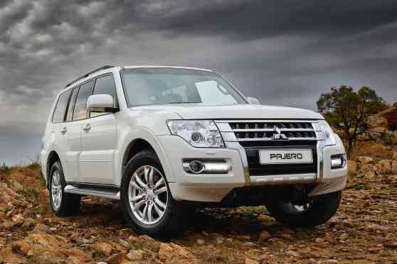 Are Mitsubishi dealers finishing off Pajero units with PhP 500k discount? image